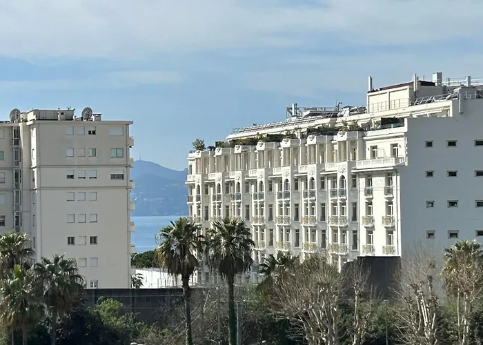 A083 - Modern & Bright - Center Apartman Cannes